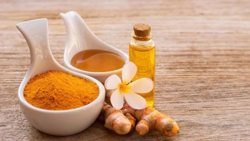 dưỡng da bằng nghệ tươi