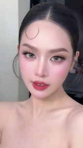 makeup cho mặt trái xoan