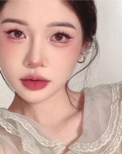 makeup đi làm đơn giản