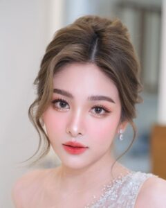 makeup đi tiệc sinh nhật