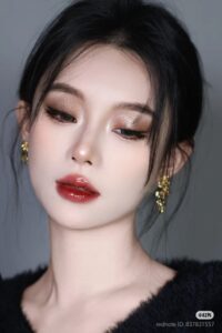 makeup mắt khói đi tiệc