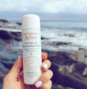 xịt khoáng có SPF