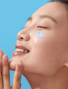 chăm sóc da ban đêm giúp tái tạo da
