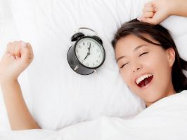 dưỡng da sau khi thức dậy