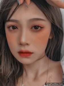 make up tone cam đất đi làm