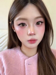 makeup công sở nhẹ nhàng