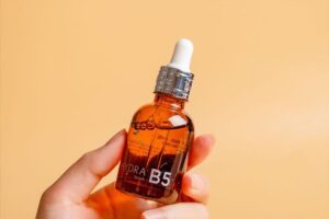 serum cấp ẩm cho da khô