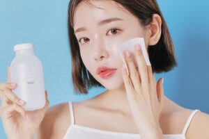 trang điểm đi làm cho da dầu