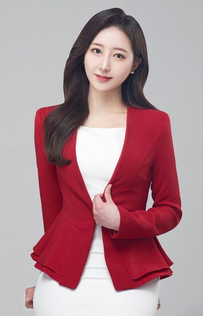 xu hướng makeup công sở 2025