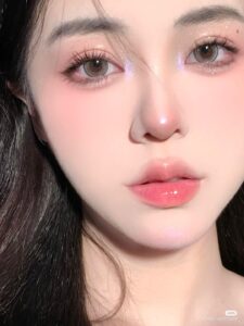 Học makeup cơ bản tại nhà
