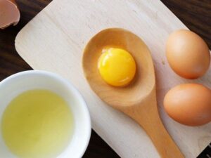 Mặt nạ từ trứng gà