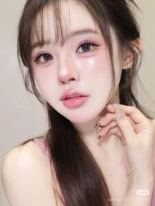 Trang điểm tự nhiên