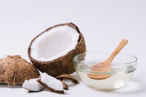 dưỡng da bằng dầu dừa