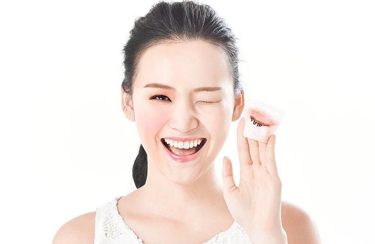làm sạch da sau makeup