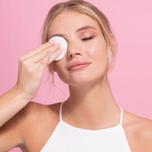 makeup cho da mụn
