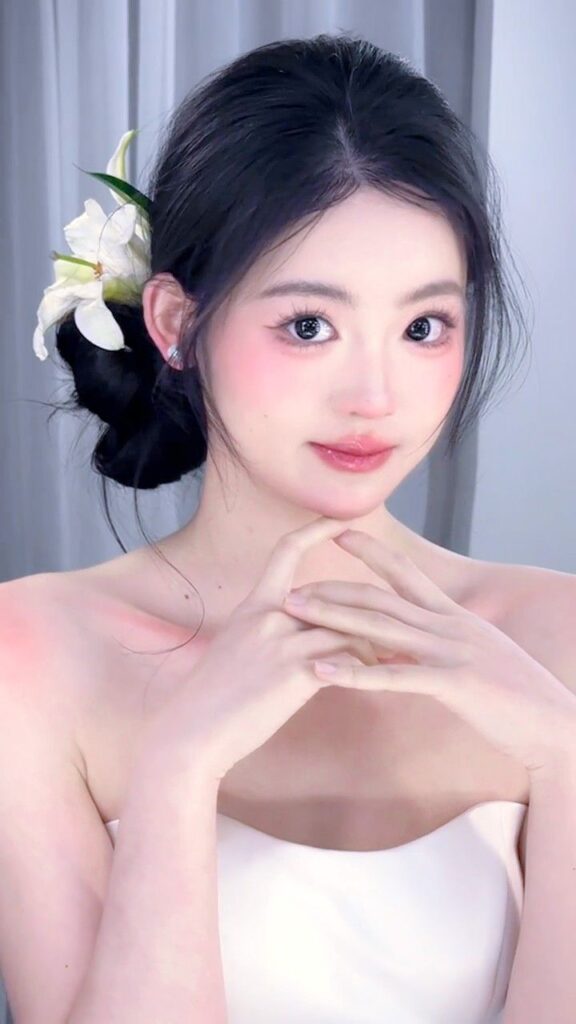 makeup cho váy hồng pastel