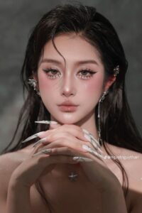 makeup đi tiệc luxury vibe