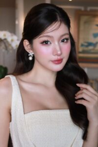 makeup đi tiệc trong vườn