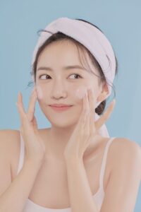 makeup không cần kem chống nắng
