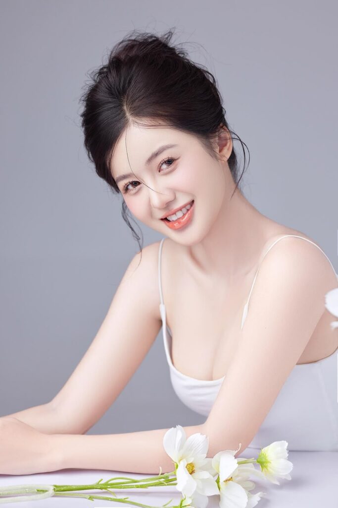 makeup nhẹ đi làm