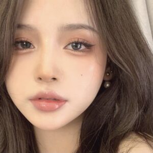 makeup tiệp màu da