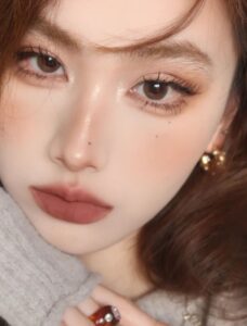 makeup tiệp màu da