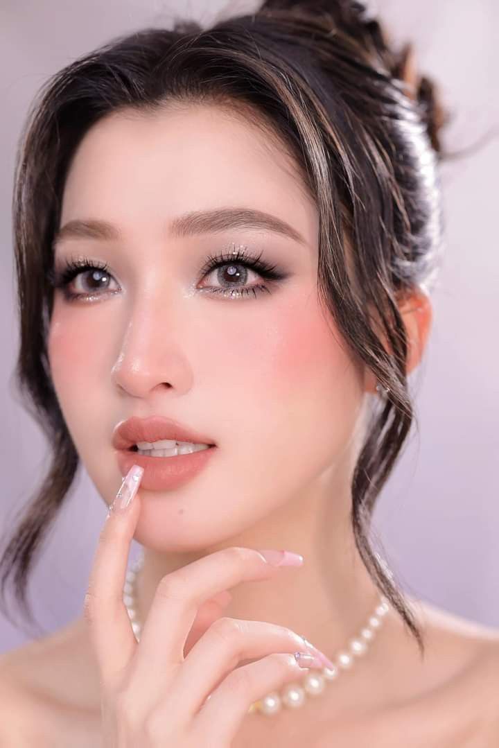 makeup tiết kiệm cho sinh viên