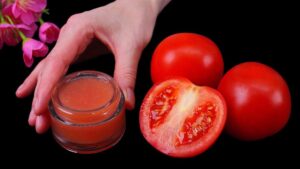 mặt nạ cà chua trị mụn