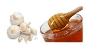 trị mụn bằng tỏi