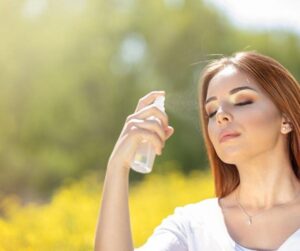xịt khoáng thiên nhiên tự làm