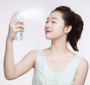 xịt khoáng thiên nhiên tự làm