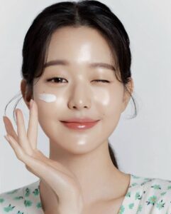 chọn mỹ phẩm mùa hè