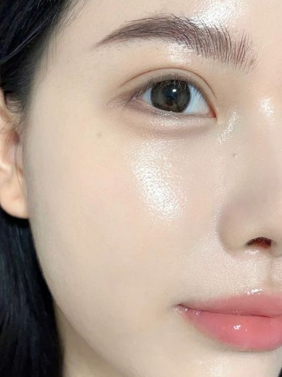 duong-da-ban-dem-sau-makeup