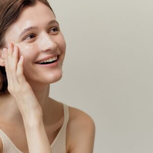 makeup chống nắng mỏng nhẹ