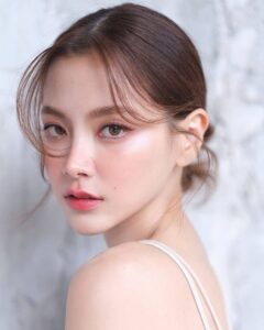 makeup công sở đẹp tự nhiên