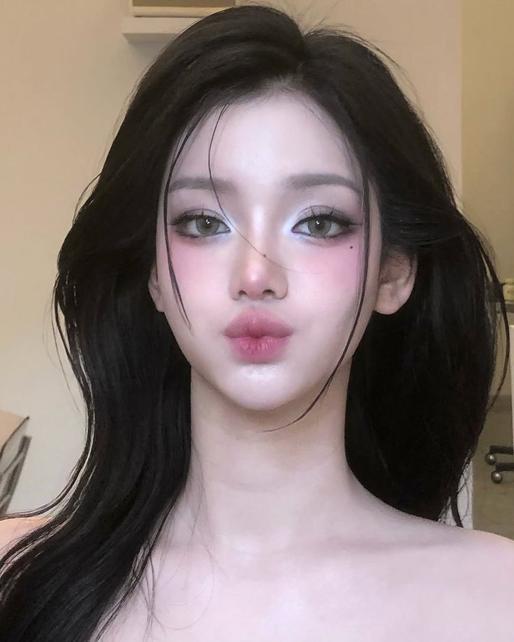 makeup công sở đơn giản
