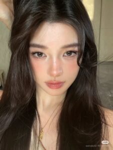 makeup công sở đơn giản