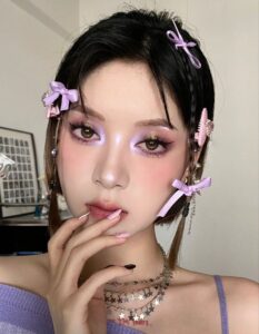 makeup tone tím cho người mới