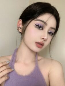 makeup tone tím cho người mới