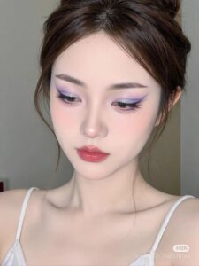 makeup tone tím cho người mới