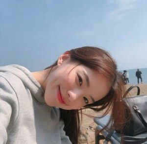 makeup tự nhiên không cần nền